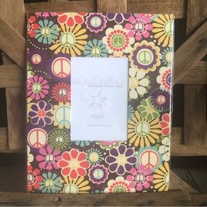 New 11 x 14 Designer Fabric mat with a opening for 5 x 7 image comes shr…
